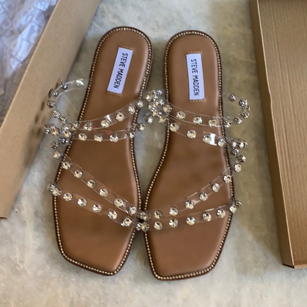 Steve Madden Skyler Clear